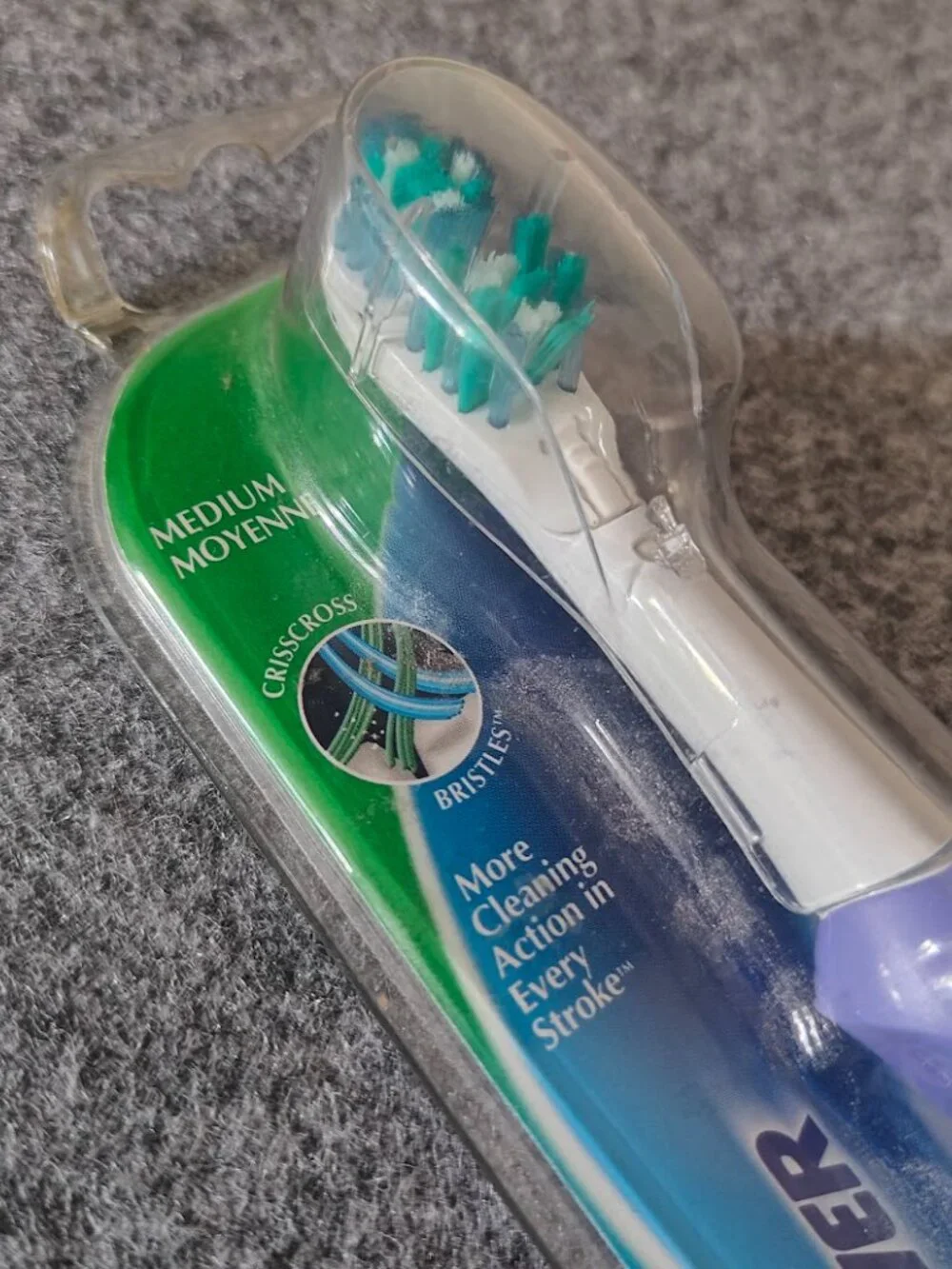 Oral B Cross Action Power Dual Clean Toothbrush Medium Purple New Battery